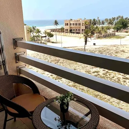 Beautiful Salalah Beach Apartments - 1 By Beautiful Salalah Tours Exterior photo